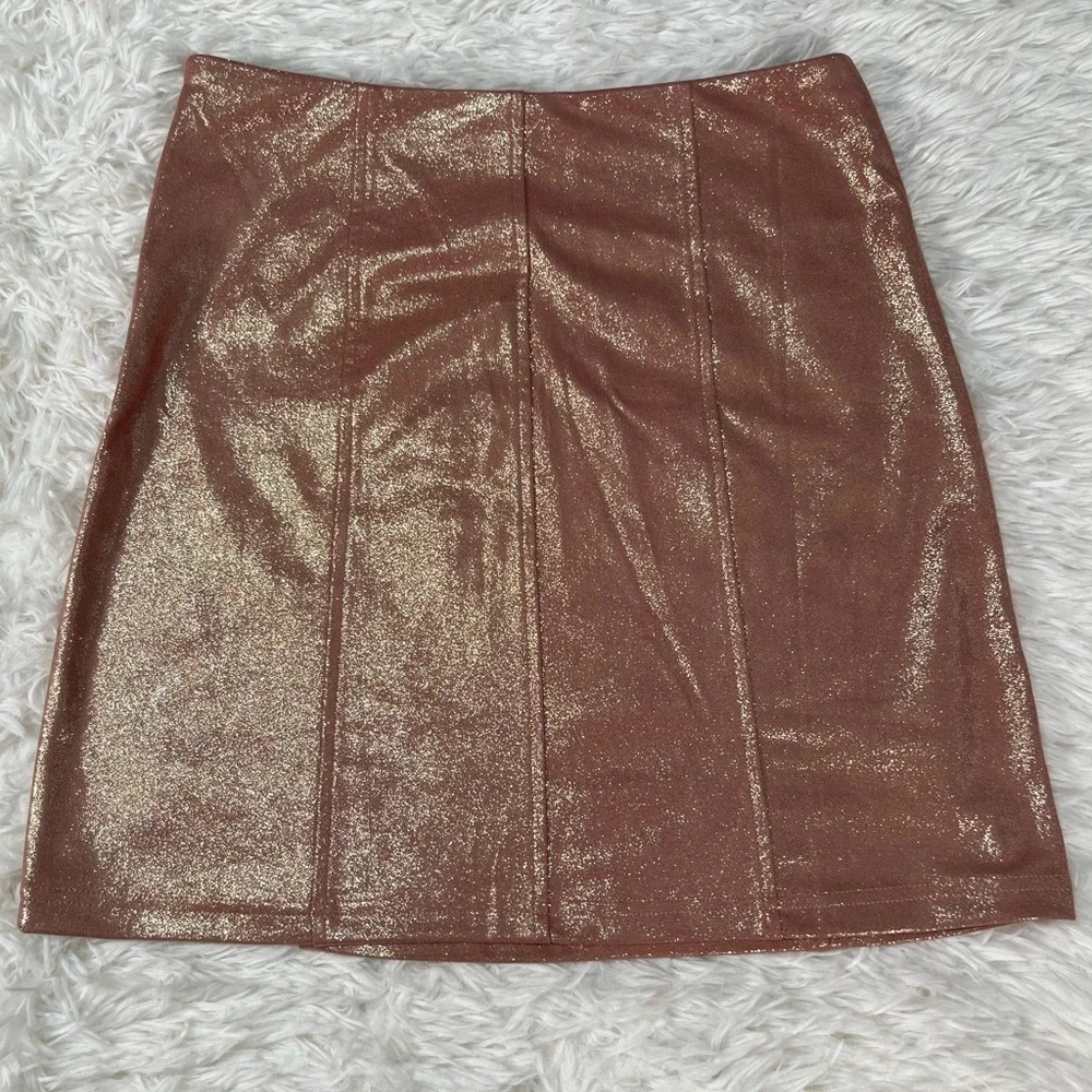 Main Strip | Fingers Crossed Skirt | NWT!